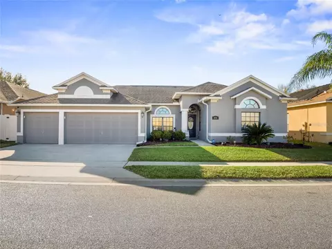836 Coventry Rd, Davenport, FL 33897