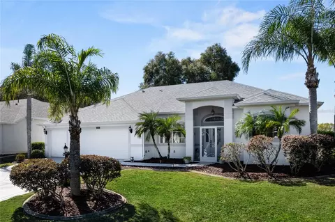 24301 Belle Mede Dr, Leesburg, FL 34748