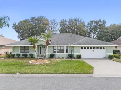 5502 Queen Victoria Dr, Leesburg, FL 34748