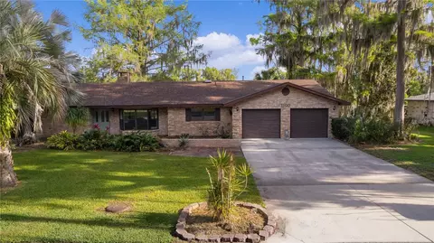 1100 Fairfax St, Leesburg, FL 34748