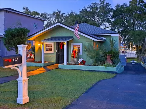 968 W Montrose St, Clermont, FL 34711