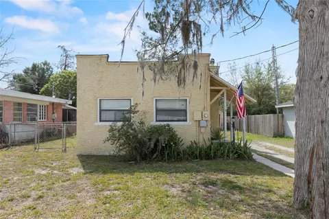 100 W Saint Louis Ave, Eustis, FL 32726
