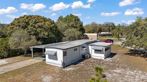 35319 Lake Bradley Dr, Leesburg, FL 34788