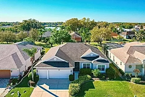 3801 Westover Cir, Leesburg, FL 34748