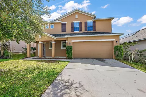 2459 Norwood Pl, Tavares, FL 32778