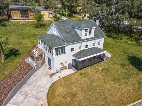 1017 S Morningside Dr, Eustis, FL 32726
