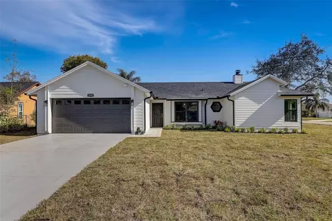 3253 Buckland St, Deltona, FL 32738