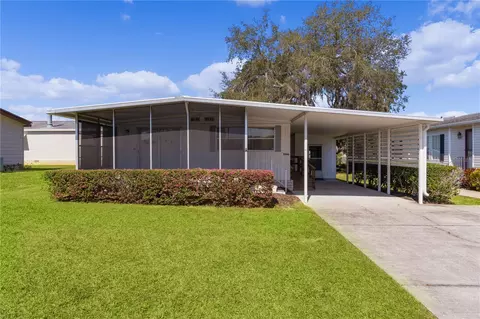 2346 W Coach N Four Dr, Leesburg, FL 34748