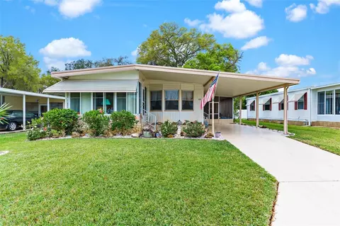 805 Coach N Four Dr, Leesburg, FL 34748