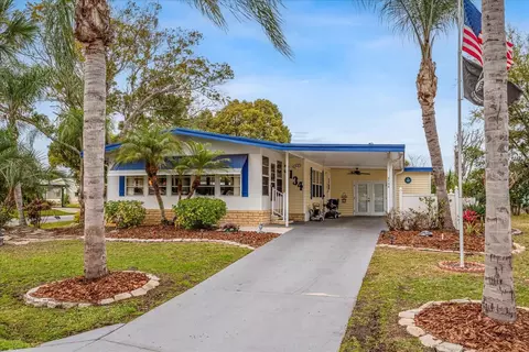 3134 Myakka River Rd, Tavares, FL 32778