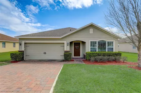 647 Black Eagle Dr, Groveland, FL 34736