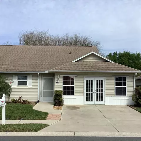 1533 Golden Palm Cir, Tavares, FL 32778