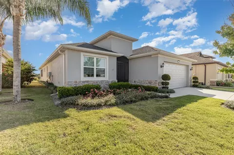 2415 Pawtucket Pass, Mount Dora, FL 32757