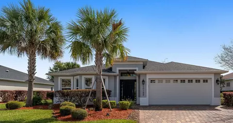 10162 Julia Isles Ave, Oxford, FL 34484