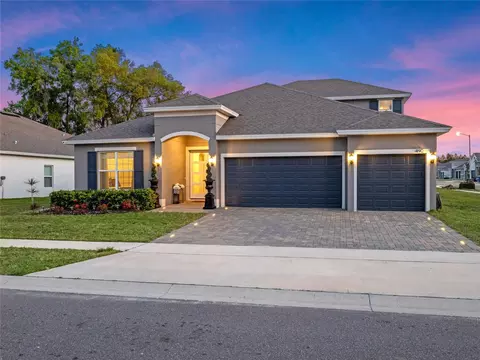 492 Avila Pl, Howey In The Hills, FL 34737