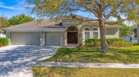587 Hernando Pl, Clermont, FL 34715