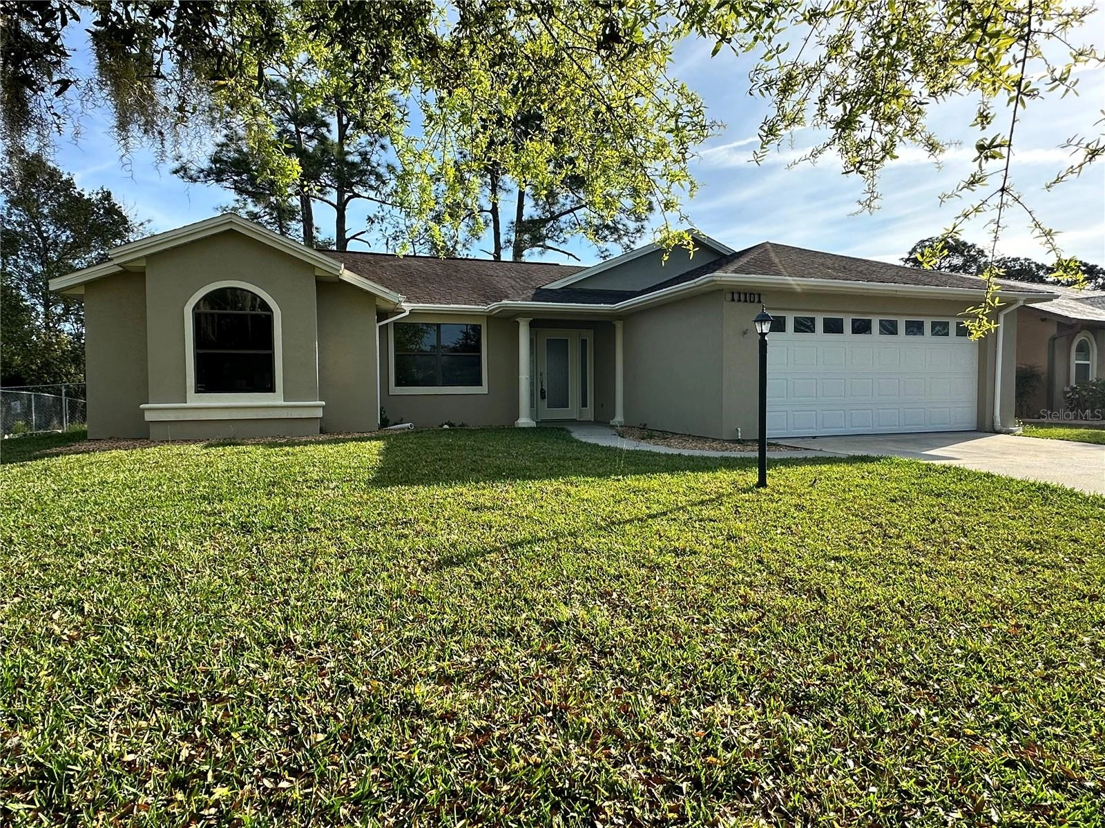 11101 Fountain Lk Blvd  