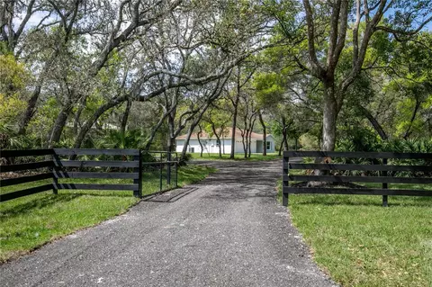 36823 Mill Creek Rd, Eustis, FL 32736