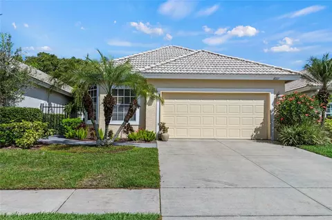 8027 Saint Andrews Way, Mount Dora, FL 32757