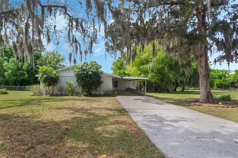 17405 9th St, Montverde, FL 34756