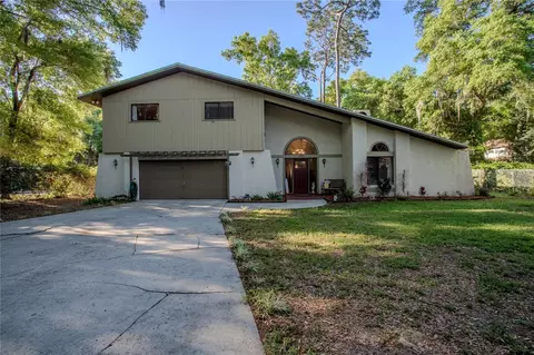 460 Cassady St, Umatilla, FL 32784