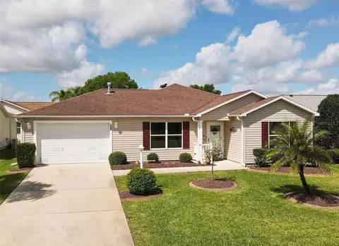 882 Reed Ter, The Villages, FL 32162