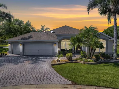 1562 Cope Pl, The Villages, FL 32162
