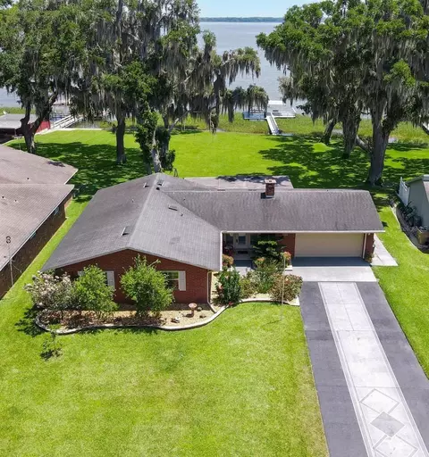 35102 Shady Oaks Ln, Fruitland Park, FL 34731