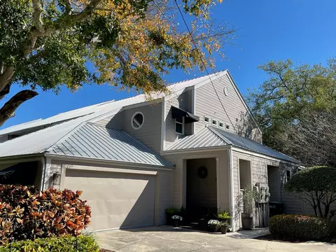 5408 S Crescent Dr, Tampa, FL 33611