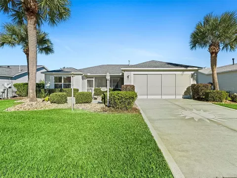 8127 SE 175th Columbia Pl, The Villages, FL 32162