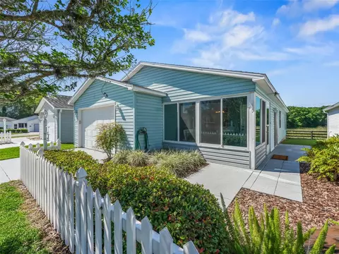 265 Montoya Dr, The Villages, FL 32159