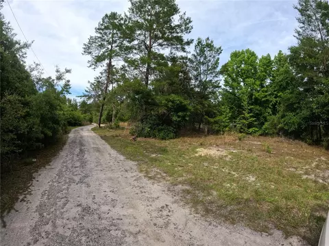 43928 Sterling Rd, Paisley, FL 32767