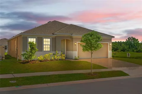 701 Jupiter Beach Rd, Groveland, FL 34736