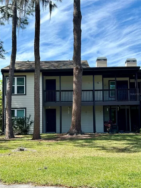 16201 Sandalwood Dr #201, Wildwood, FL 34785