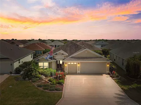 3421 Boardroom Trl, The Villages, FL 32163