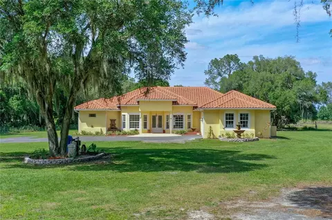 8508 Cr 728, Center Hill, FL 33514