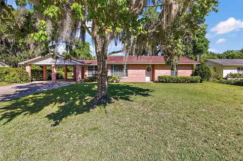 1012 Lee St, Leesburg, FL 34748