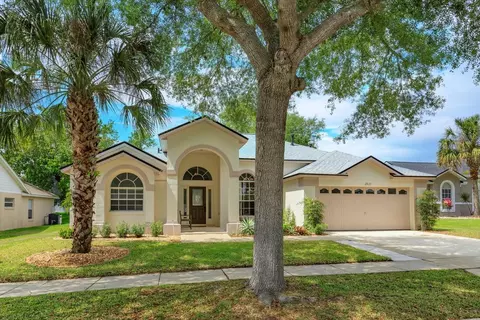 2821 Sand Pine St, Clermont, FL 34714
