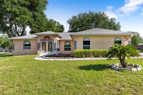 822 Berryhill Cir, Fruitland Park, FL 34731