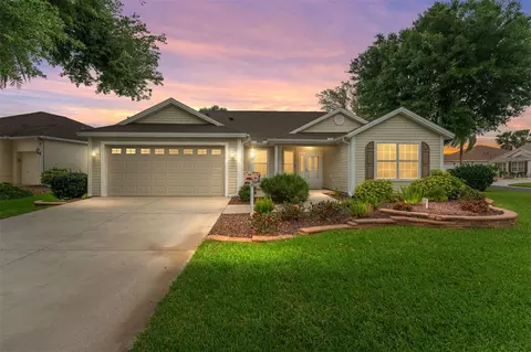 1721 Gist Ct, The Villages, FL 32162
