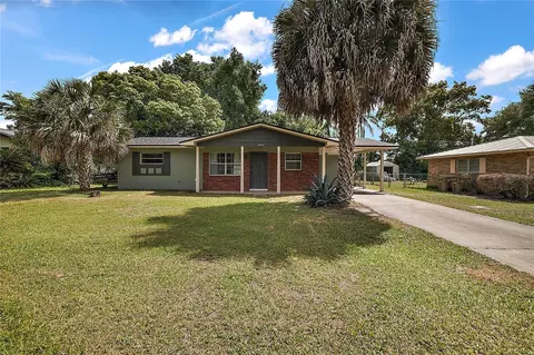 5518 Oak Ln, Fruitland Park, FL 34731