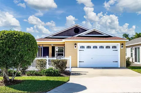2332 Sheehan St, The Villages, FL 32163