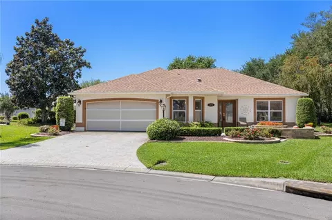 1878 Oxford Ln, The Villages, FL 32162