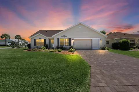 2245 Margarita Dr, The Villages, FL 32159