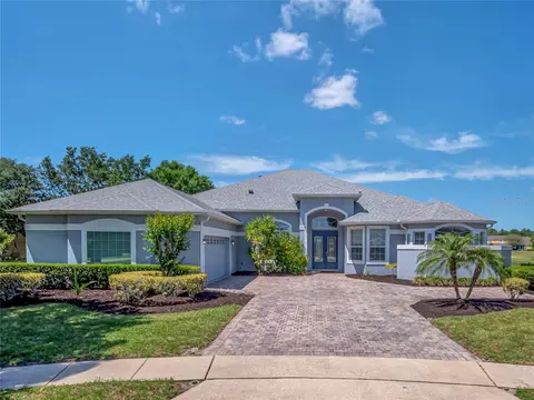 34107 Cordoba Ln, Sorrento, FL 32776