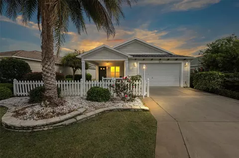 1832 Orange Ct, The Villages, FL 32162