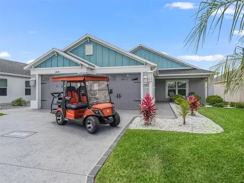 1676 Galloway Dr, The Villages, FL 32163