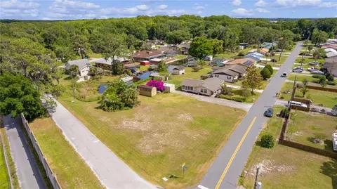 Shellcracker Drive, Tavares, FL 32778