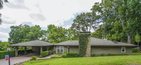 307 Forest Rd, Mount Dora, FL 32757