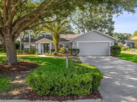 5326 Grove Mnr, Lady Lake, FL 32159